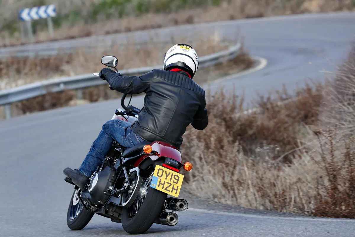 Harley-Davidson Street Bob (3)