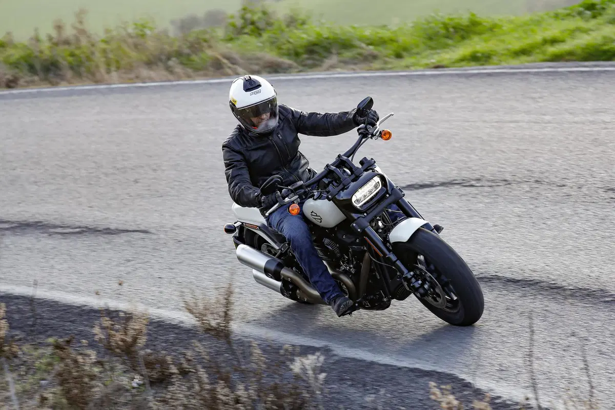 Harley-Davidson Fat Bob (16)