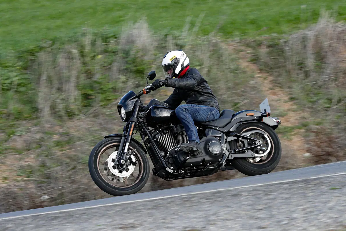 Harley-Davidson Low Rider S (10)