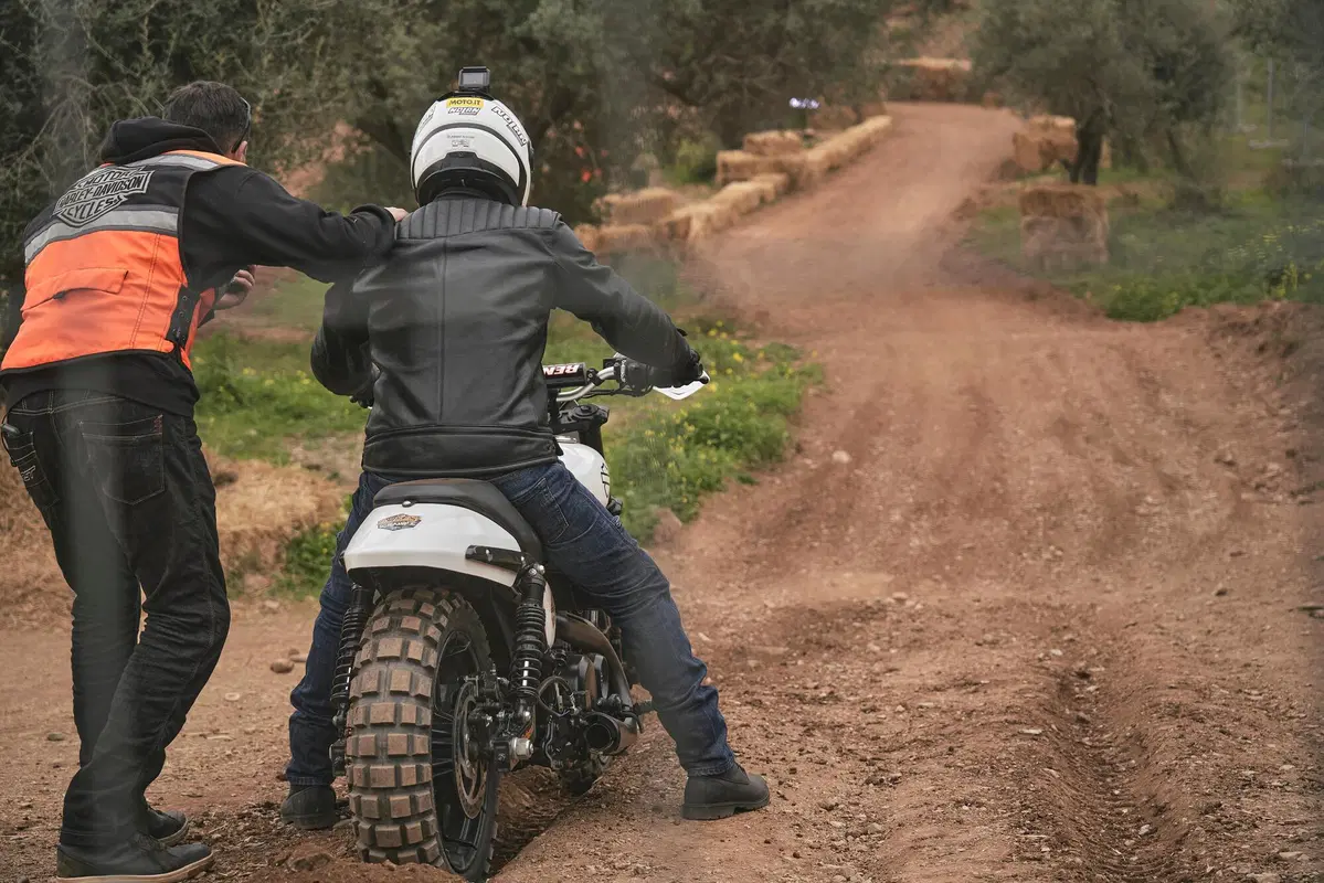 Harley-Davidson XG 750 Scramble e Hill Climb (20)