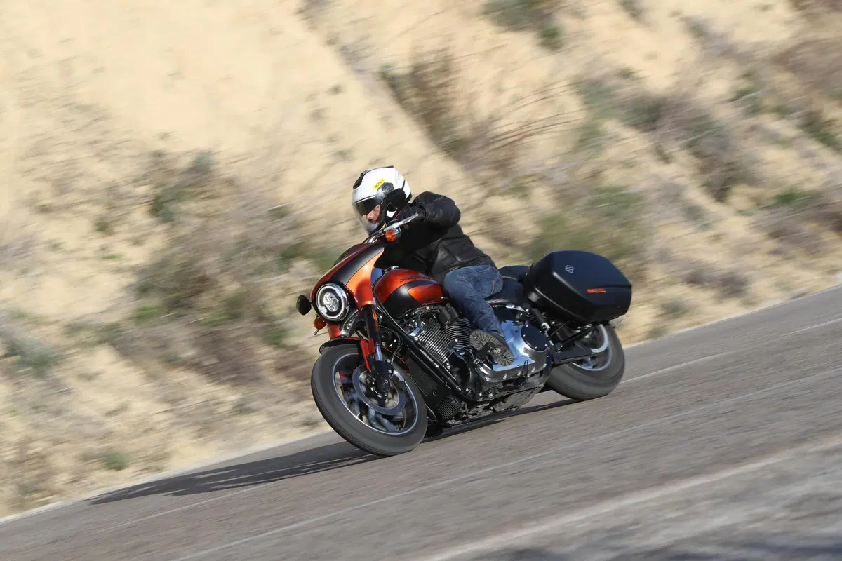 Harley Davidson Sport Glide (6)