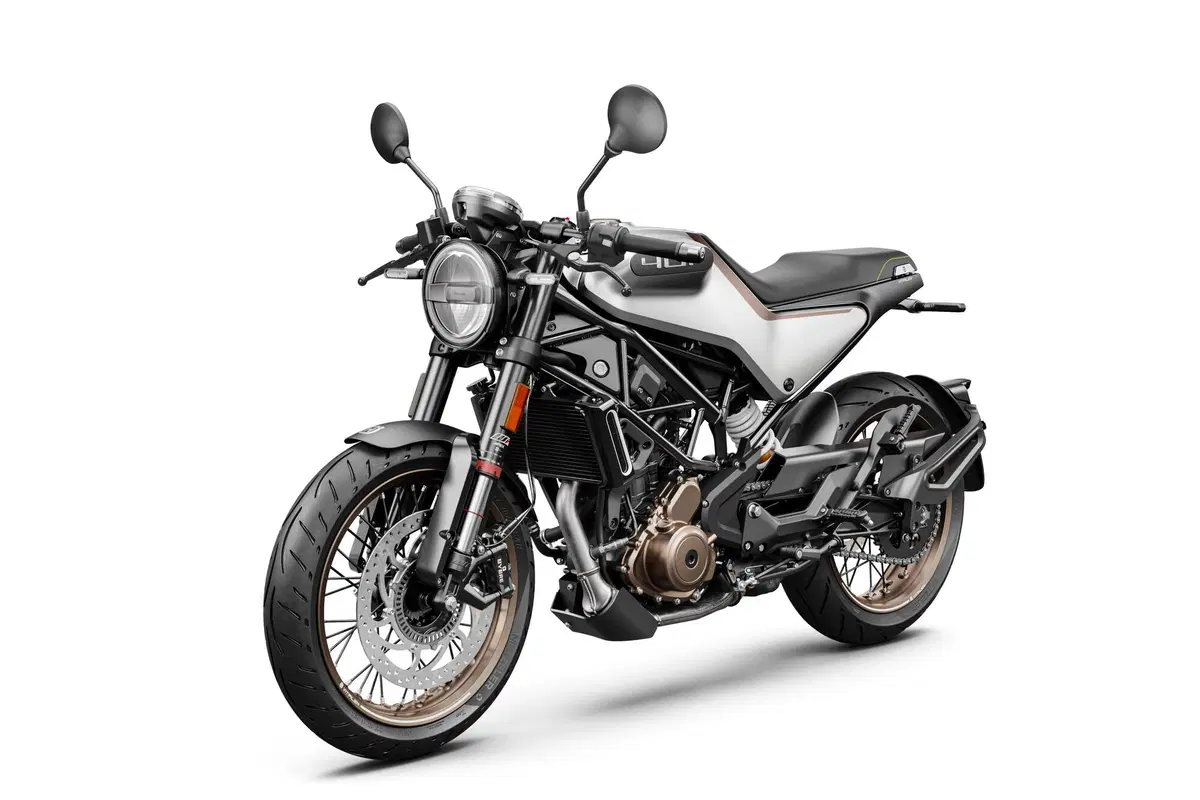 Le Husqvarna Vitpilen e Svartpilen 2020 (401 e 701) sono in vendita (6)