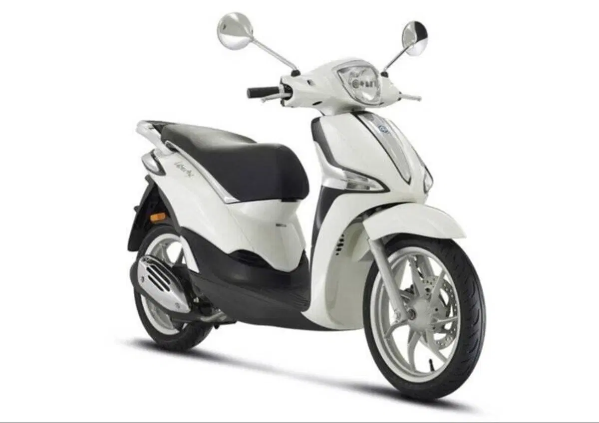 Piaggio Liberty 50 3V (2021 - 24) (4)
