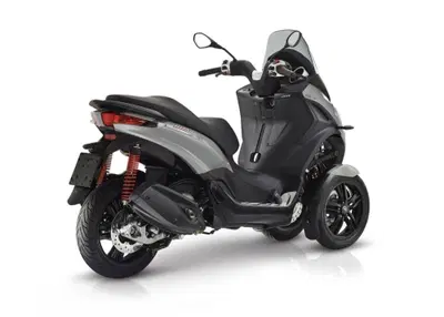 Piaggio MP3 300 ABS Hpe (2021 - 24) nuova
