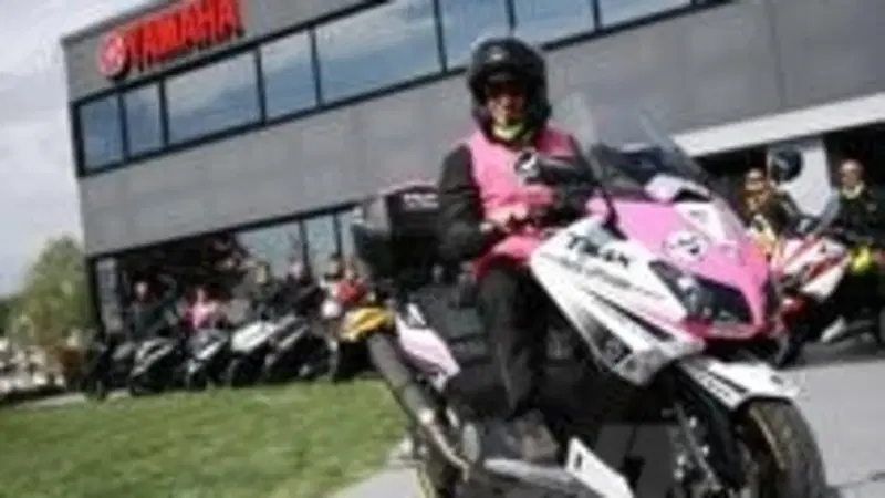 Yamaha TMax 530 Giro d'Italia: la prima tappa prende il via