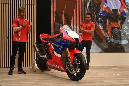 SBK. Honda HRC presenta moto e team (9)