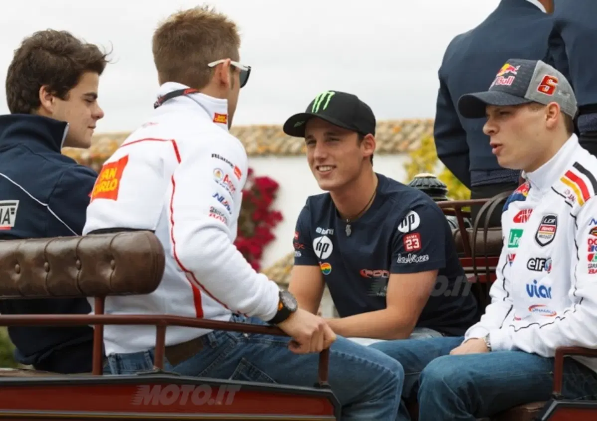 MotoGP. I piloti a cavallo in attesa del GP di Spagna (5)