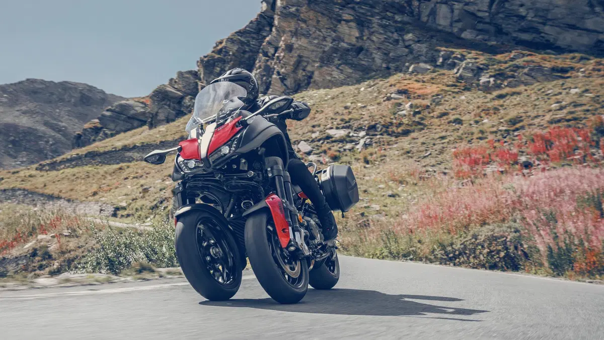 Yamaha Niken GT 2020. Nuovi colori e formula Easy GO (19)