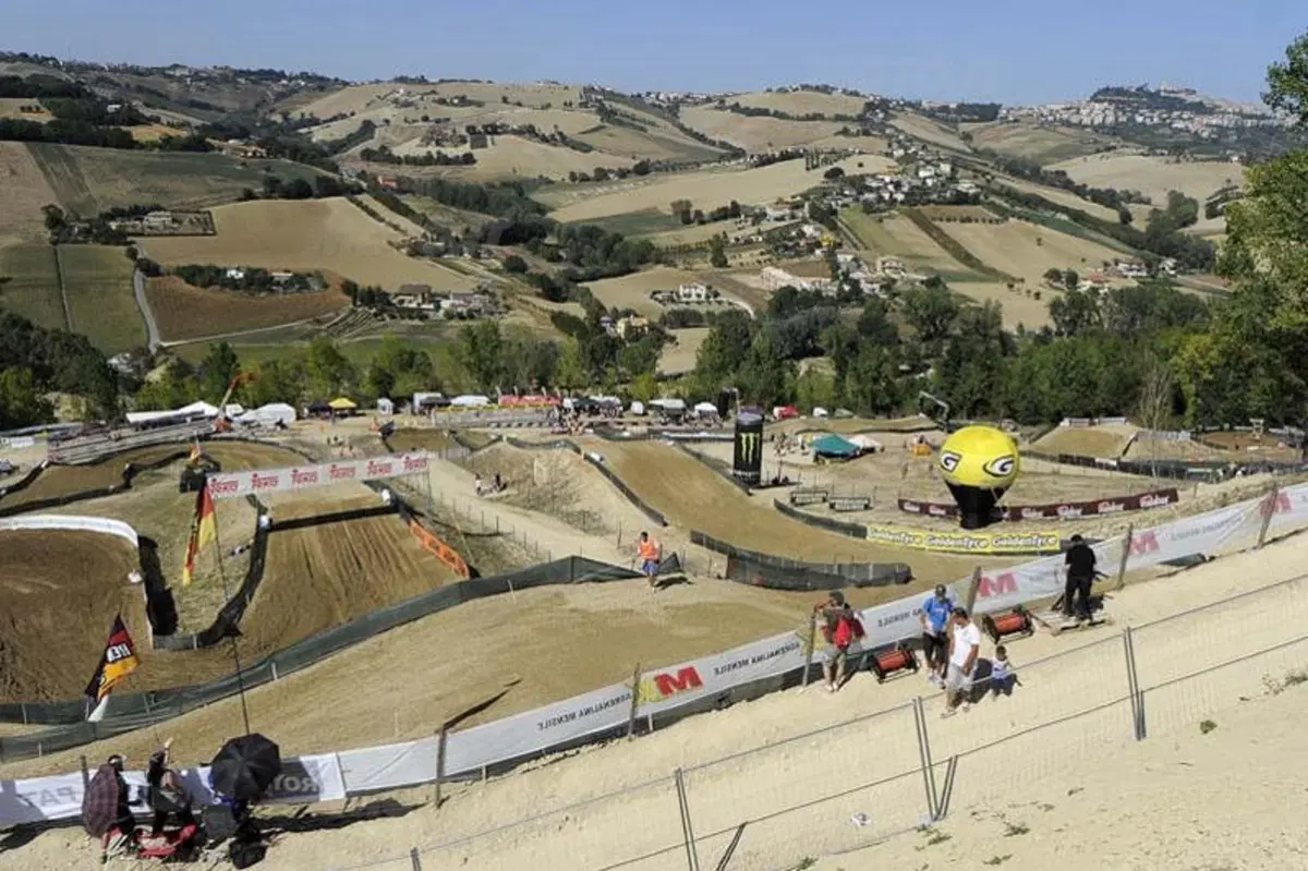 Motocross. Tutti a Fermo per tifare Cairoli (3)