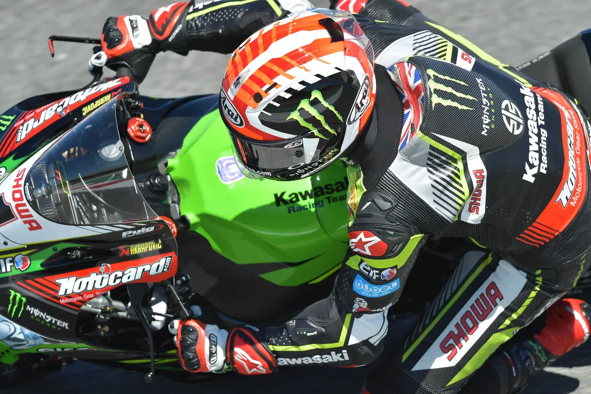 SBK 2019. Chaz Davies si impone in gara2 a Laguna Seca (8)