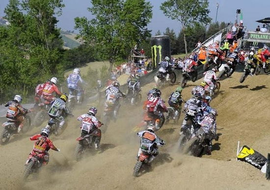 Motocross. Paulin e Searle sono i più veloci nelle qualifiche a Fermo