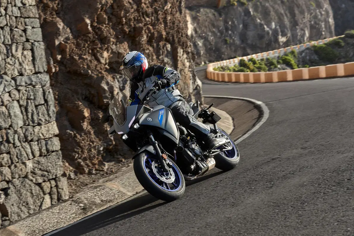 Yamaha Tracer 700 2020 TEST: intelligente non vuol dire noiosa (8)