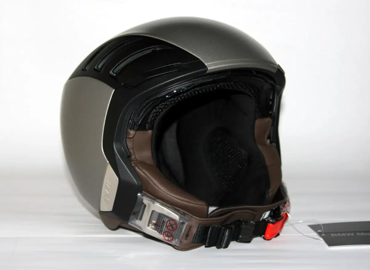 Test caschi. BMW Air Flow 2 (9)