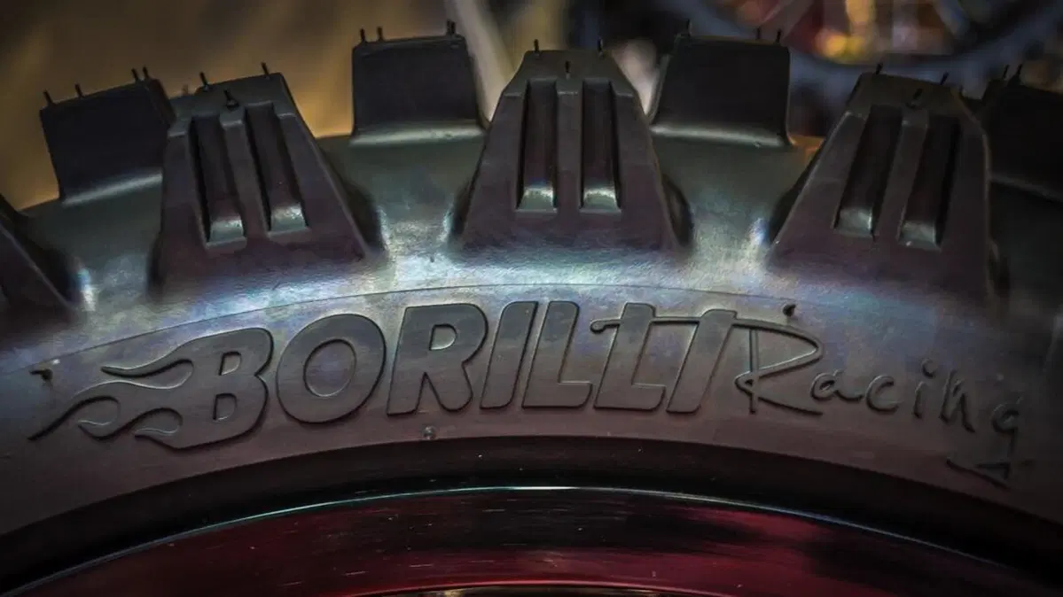 Borilli Racing - Pneus Off Road: scende in campo il N° 1! (25)