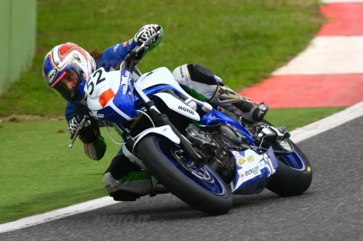 Si accendono i motori della Suzuki Gladius Cup 2012
