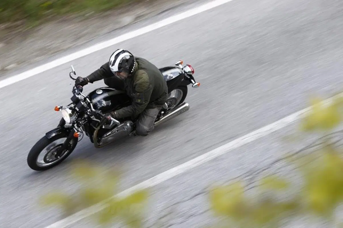 Triumph Classics  (6)