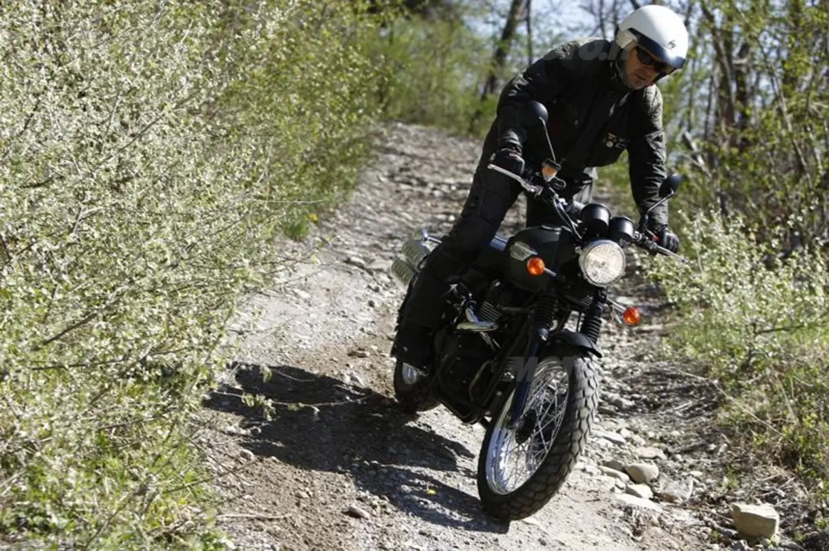 Triumph Classics  (12)