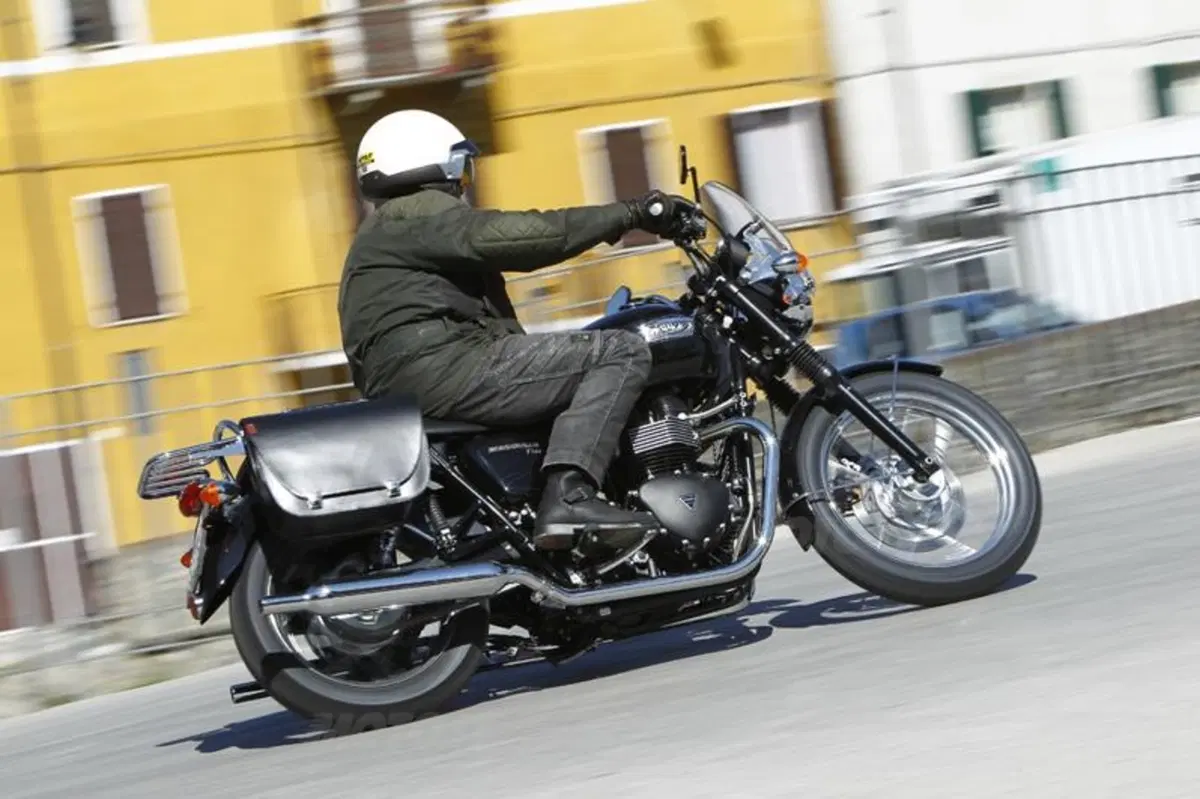 Triumph Classics  (18)