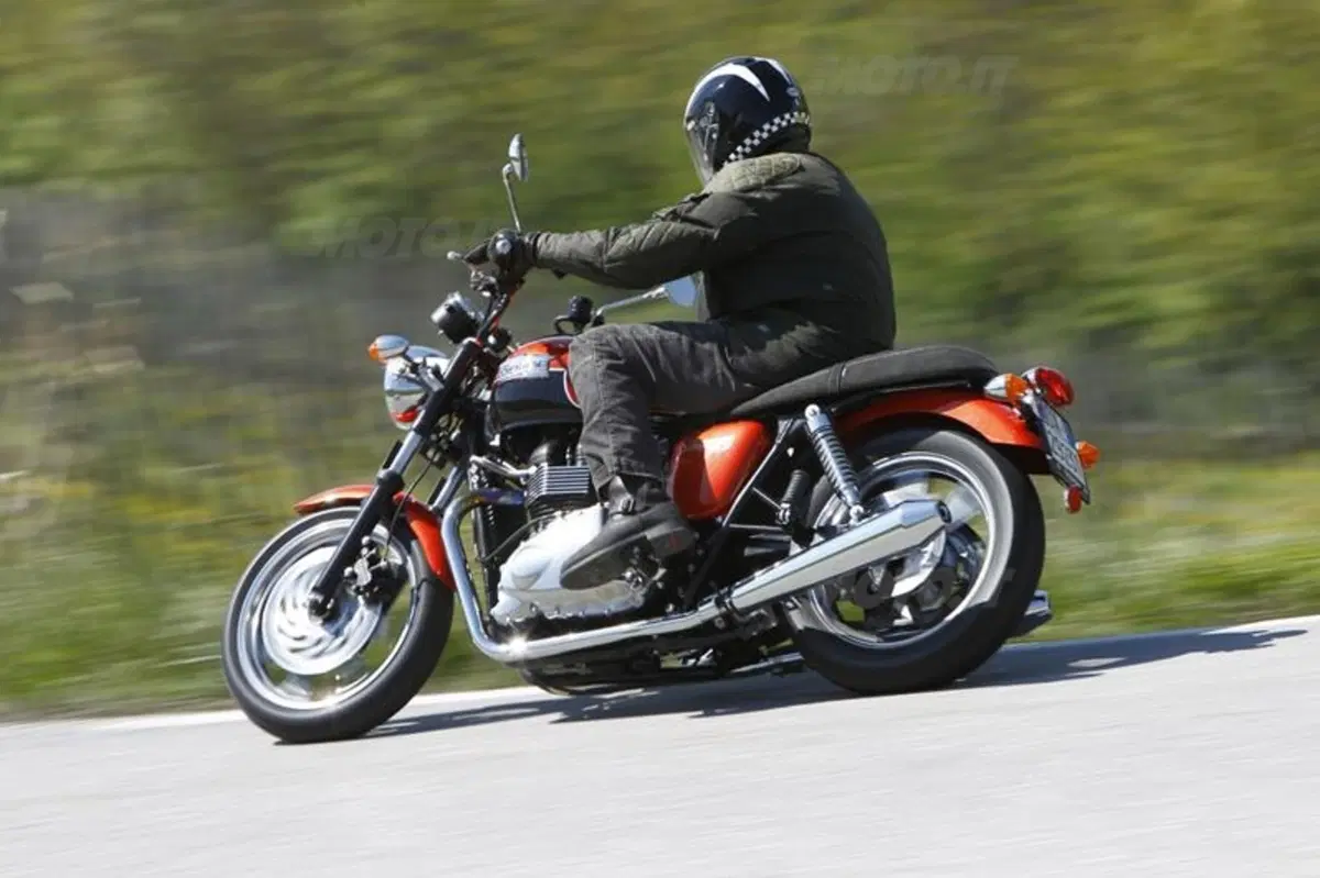 Triumph Classics  (24)