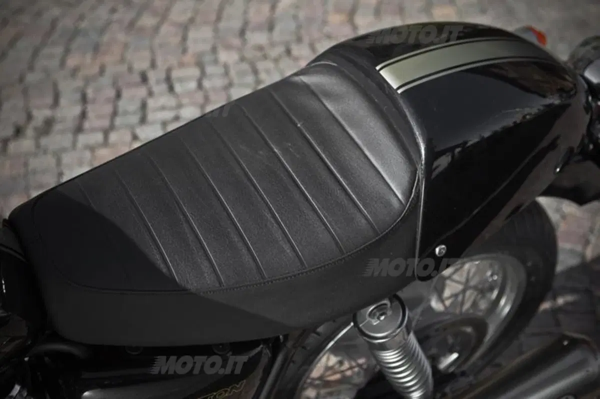Triumph Classics  (36)