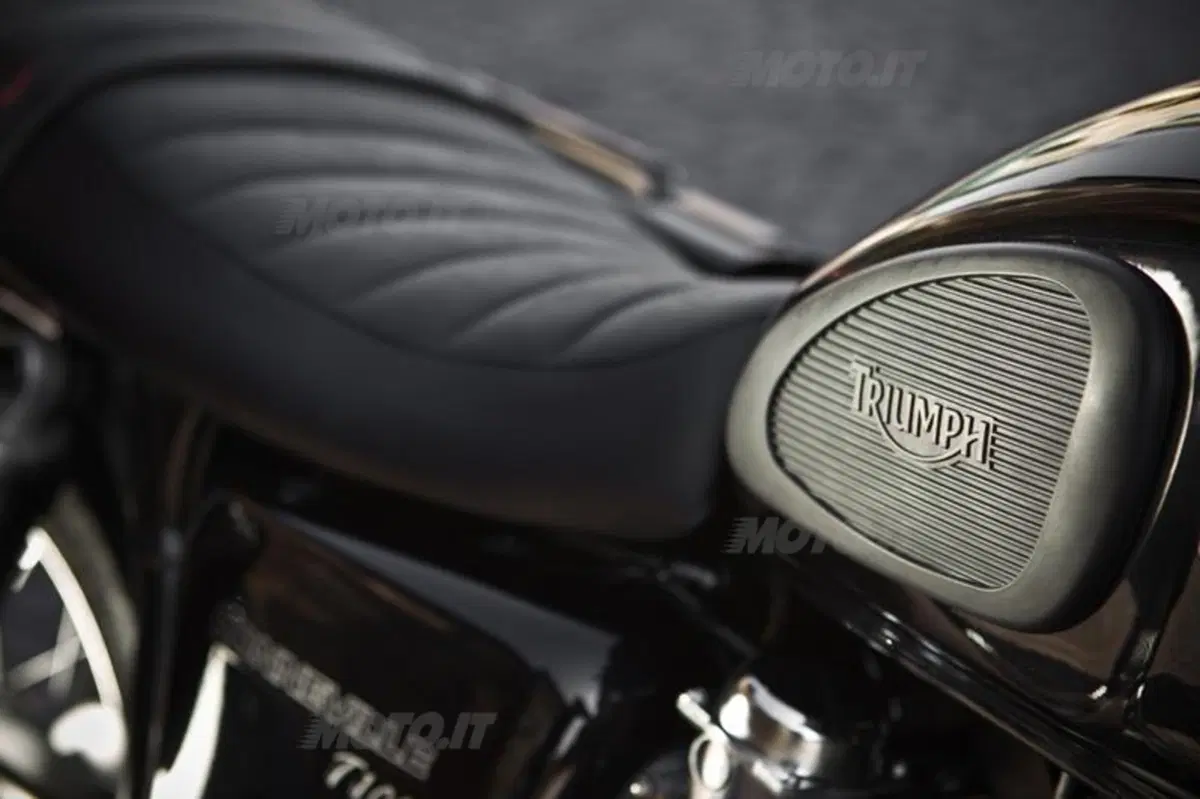 Triumph Classics  (55)