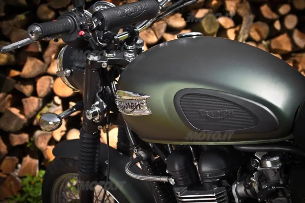 Triumph Classics  (69)