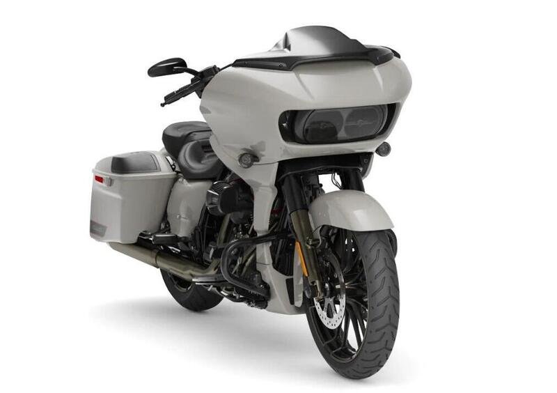 Harley-Davidson CVO - Custom Vehicle Operations 117 Road Glide (2020) (11)