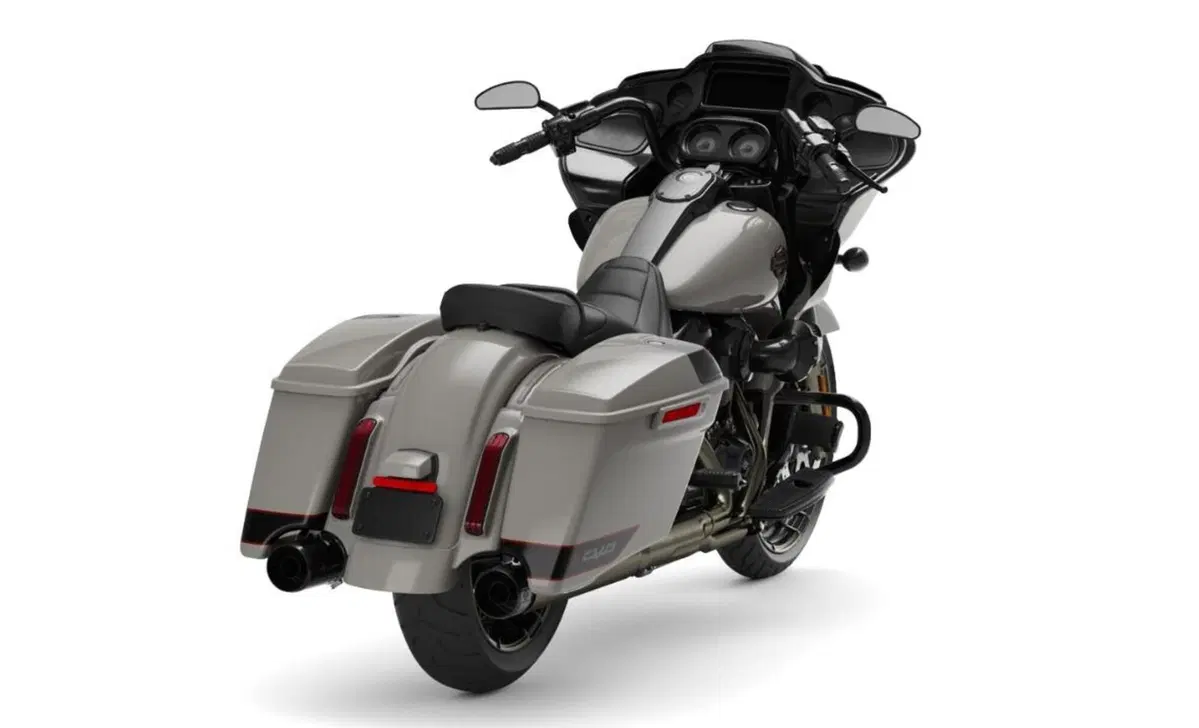 Harley-Davidson CVO - Custom Vehicle Operations 117 Road Glide (2020) (13)