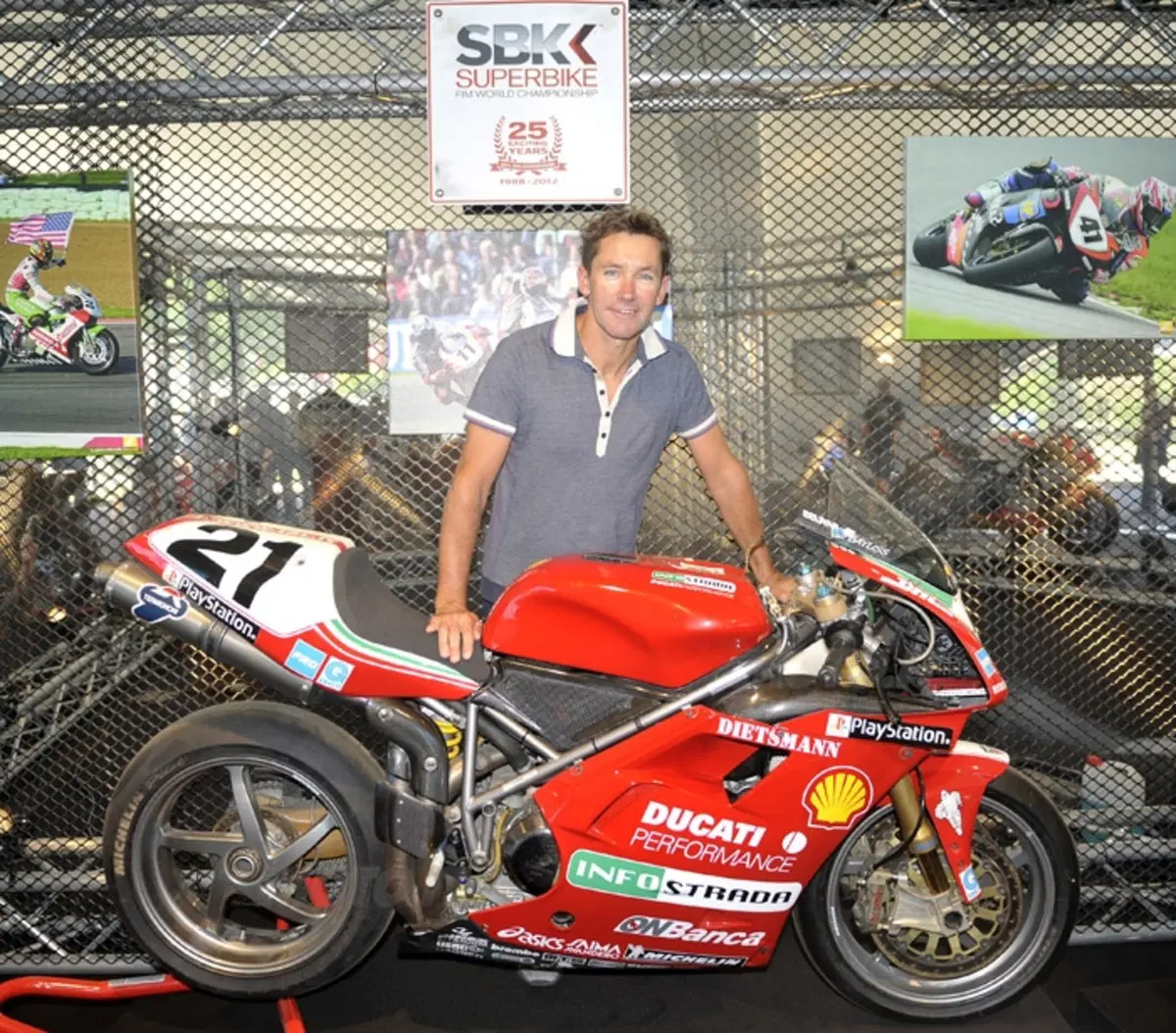 La Superbike festeggia i suoi primi 25 anni (4)