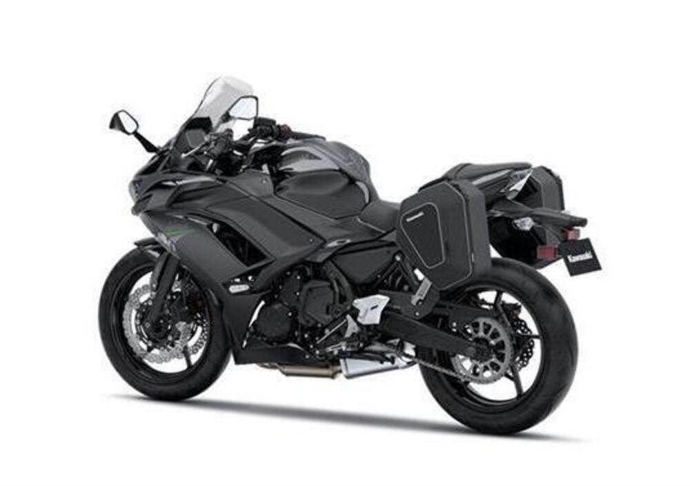 Kawasaki Ninja 650 Tourer (2020) (2)