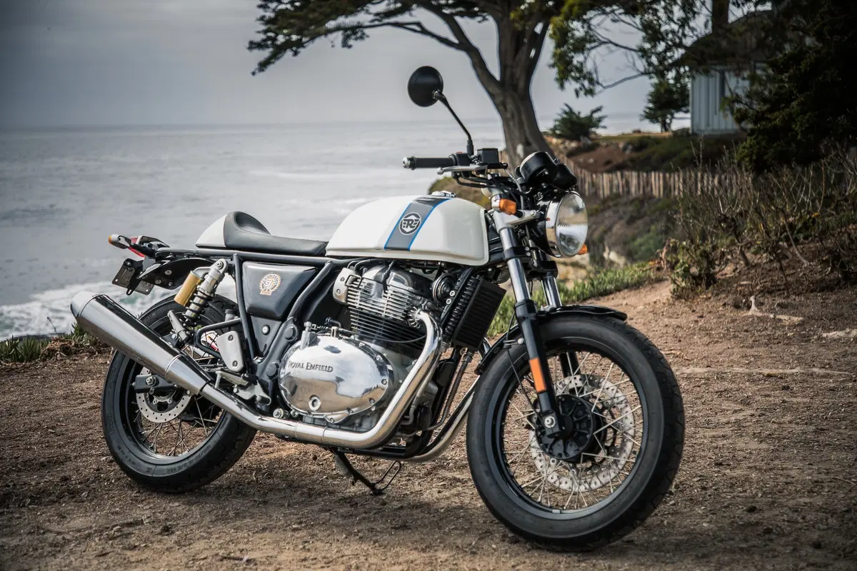 Royal Enfield Continental GT 650 e Interceptor (9)