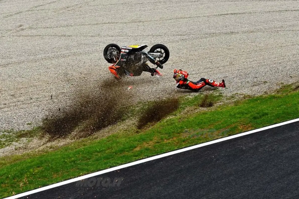 Superbike. Annullata per motivi di sicurezza gara uno a Monza (9)