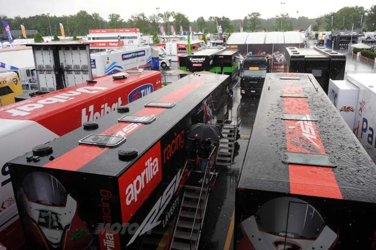 Superbike. Annullata per motivi di sicurezza gara uno a Monza (12)