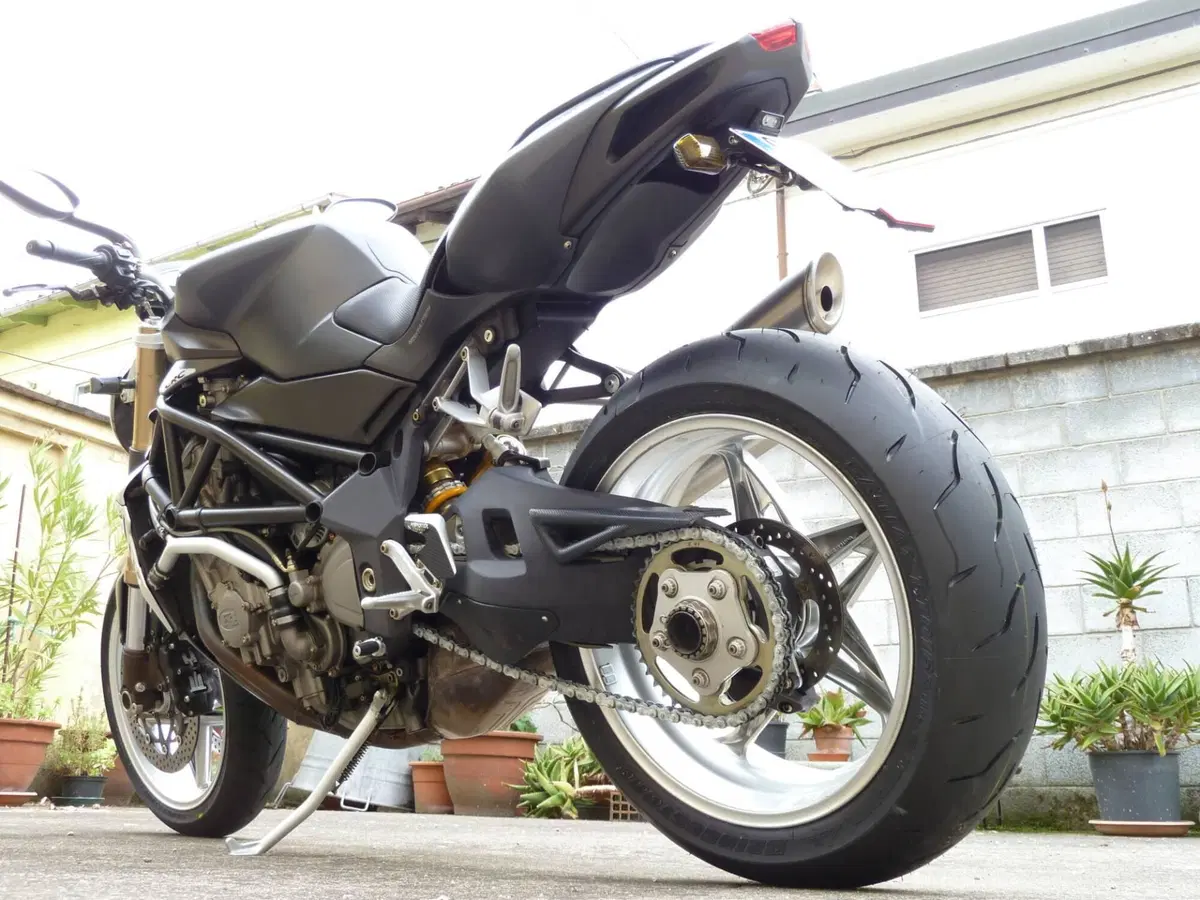 MV Agusta Brutale 750 S (2002 - 06)
