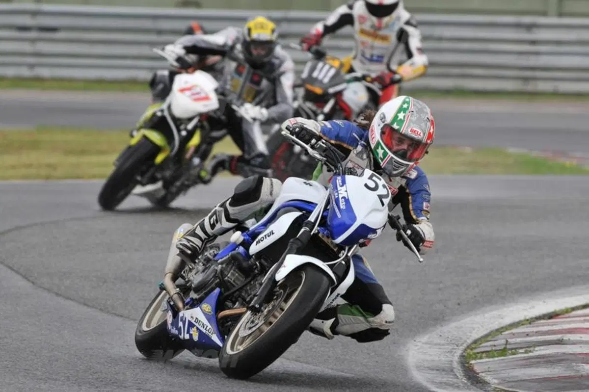 Suzuki Gladius Cup 2012. Siamo scesi in pista a Magione (4)
