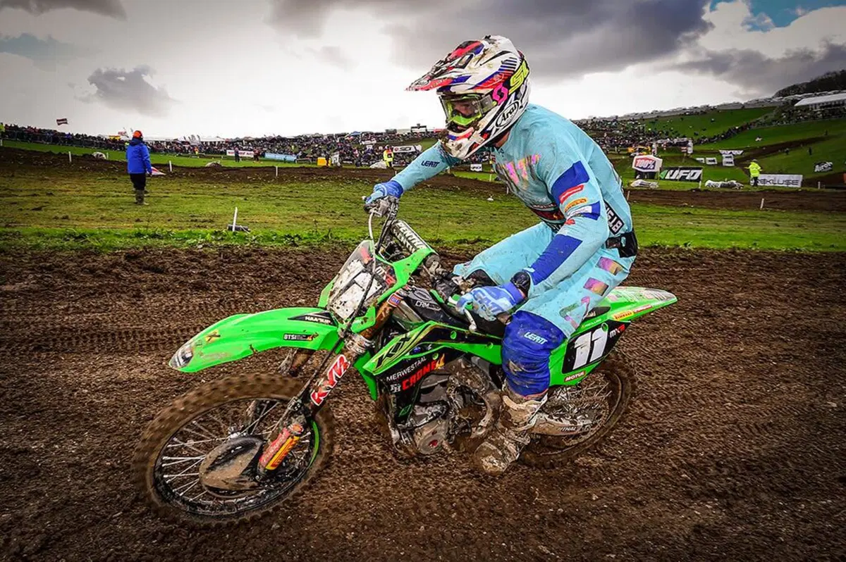 MX 2020. GP del Regno Unito. Jeffrey Herlings su Gajser e Cairoli (10)