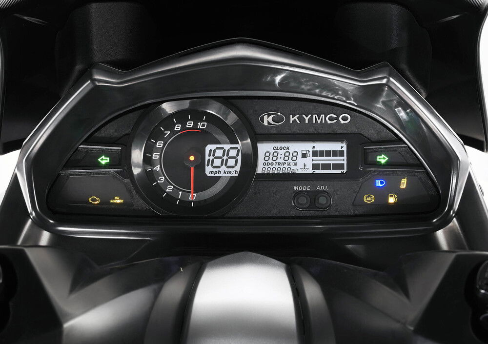 Kymco G-Dink 300i ABS (2020) (2)