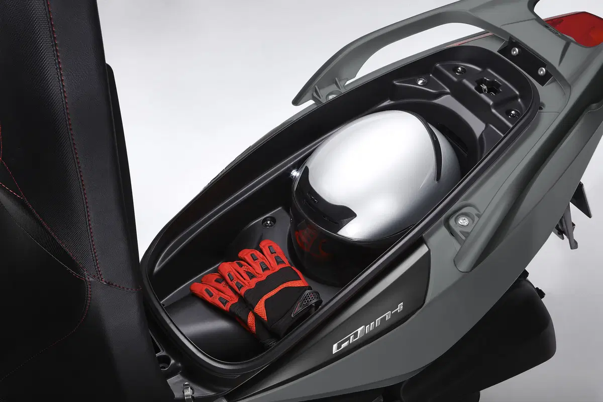 Kymco G-Dink 300 G-Dink 300i ABS (2020) (7)