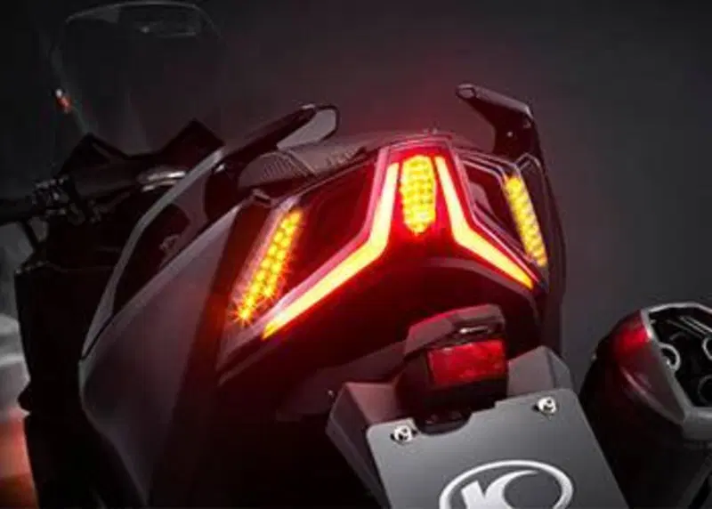 Kymco AK 550 ETS (2021 - 26) (4)