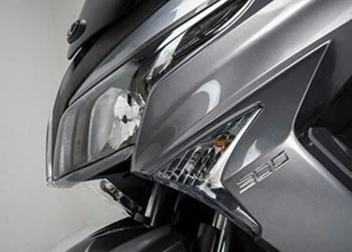Kymco X-Town 300i City (2021 - 25) (6)