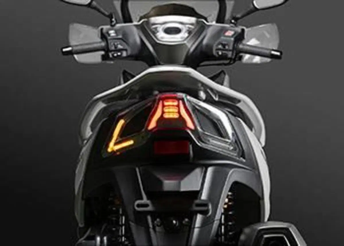 Kymco Agility 300i Noodoe (2021 - 24) (3)