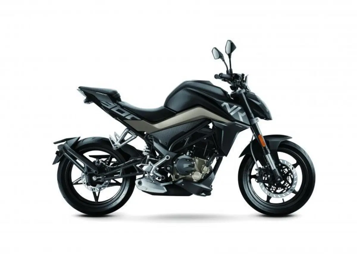 CFMOTO 300NK 300NK (2020) (2)