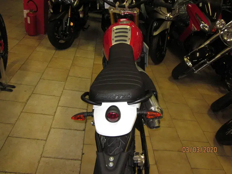 Fantic Motor Caballero 125 Scrambler (2025 - 26) (7)