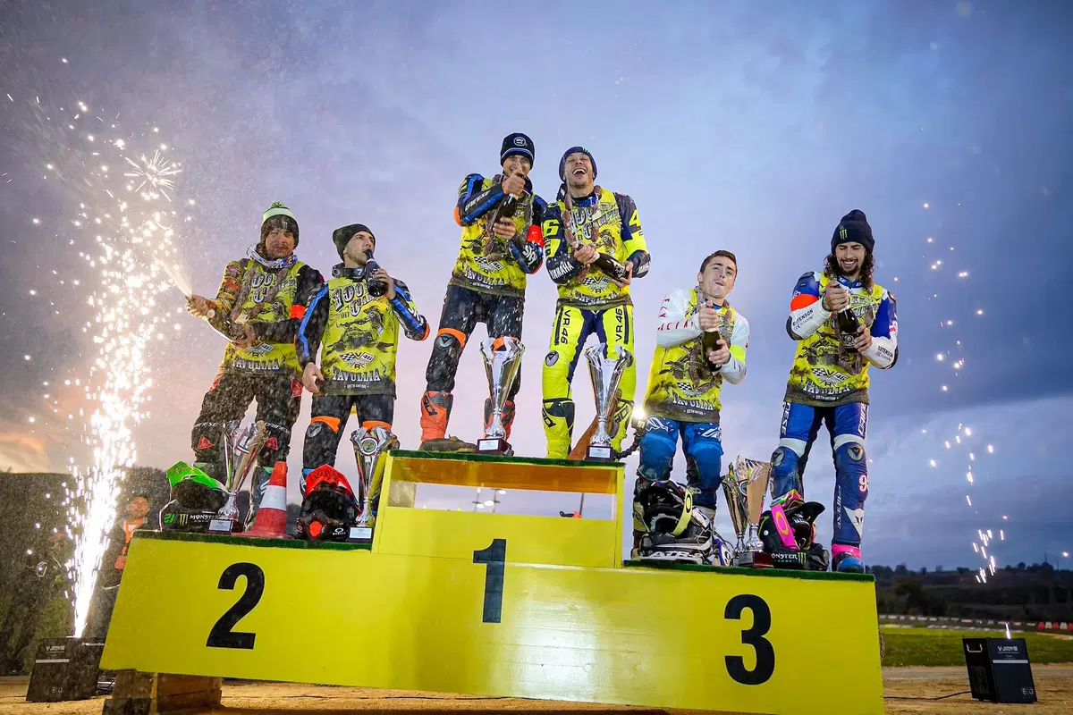 100 km dei campioni: vincono Valentino Rossi e Luca Marini (3)