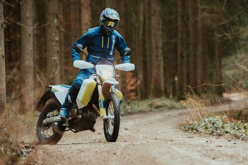 Nuova Husqvarna 701 Enduro LR. Senza confini (4)