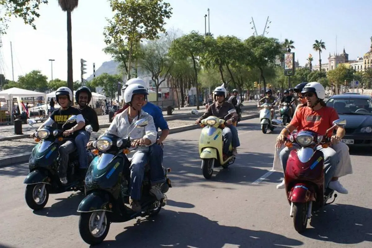 Il bel tempo spinge le vendite in Spagna.  Kawasaki Z900 è la preferita (4)