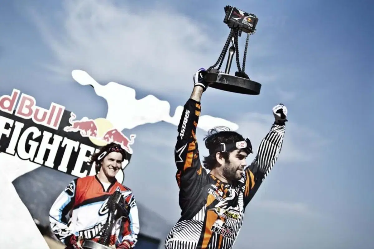 Red Bull X-Fighters 2012: Todd Potter conquista la tappa americana (2)