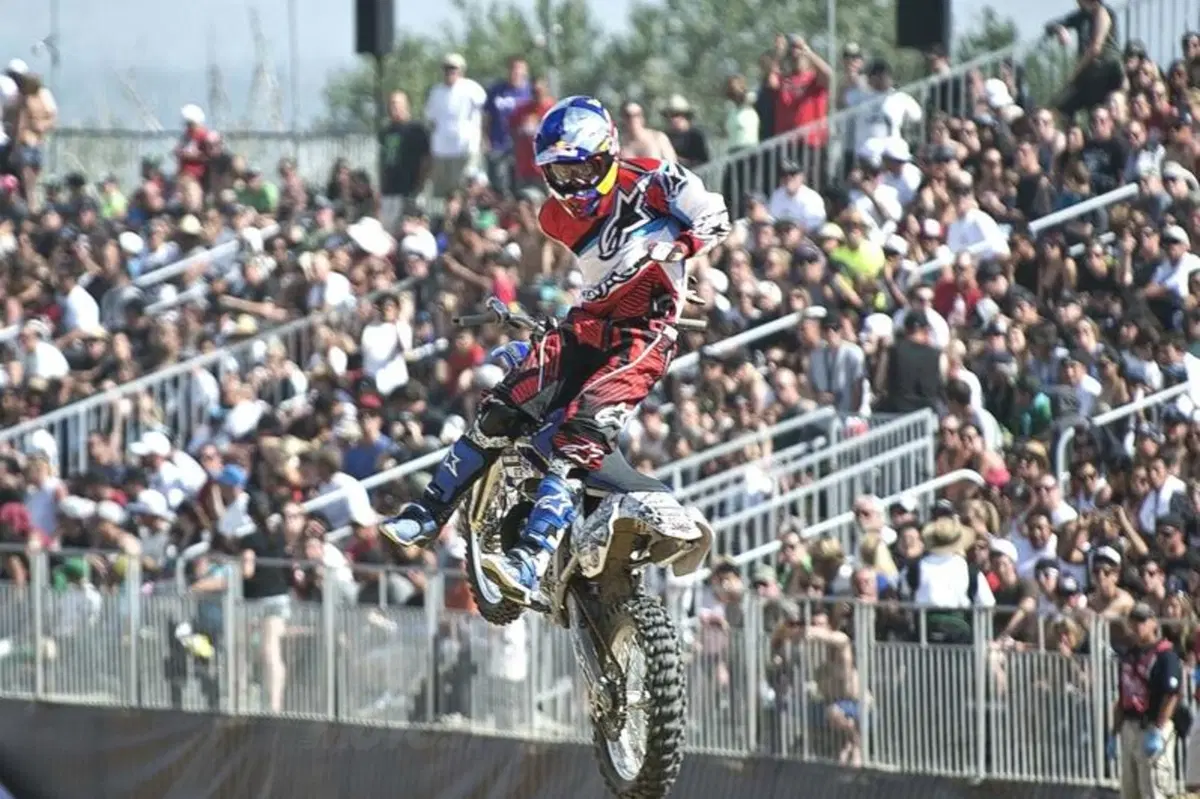 Red Bull X-Fighters 2012: Todd Potter conquista la tappa americana (12)