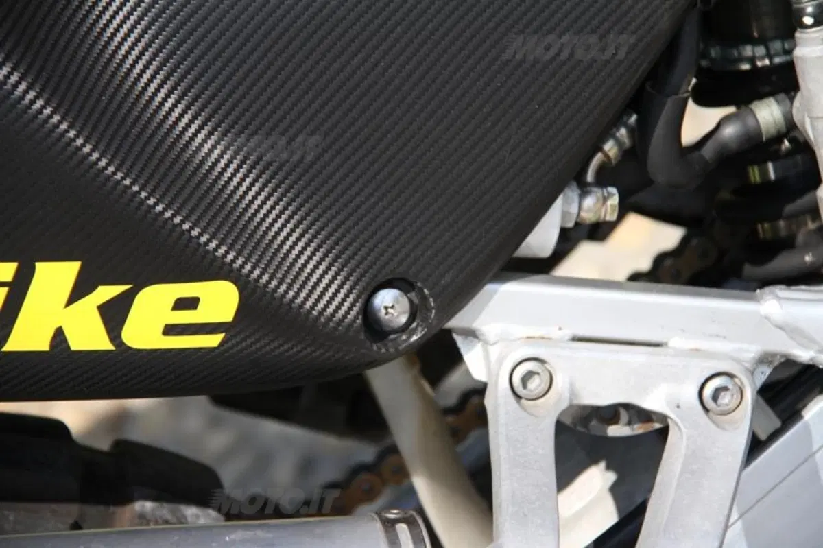 Pellicola. Come cambiare il look alla moto senza perdere l’originalità (14)