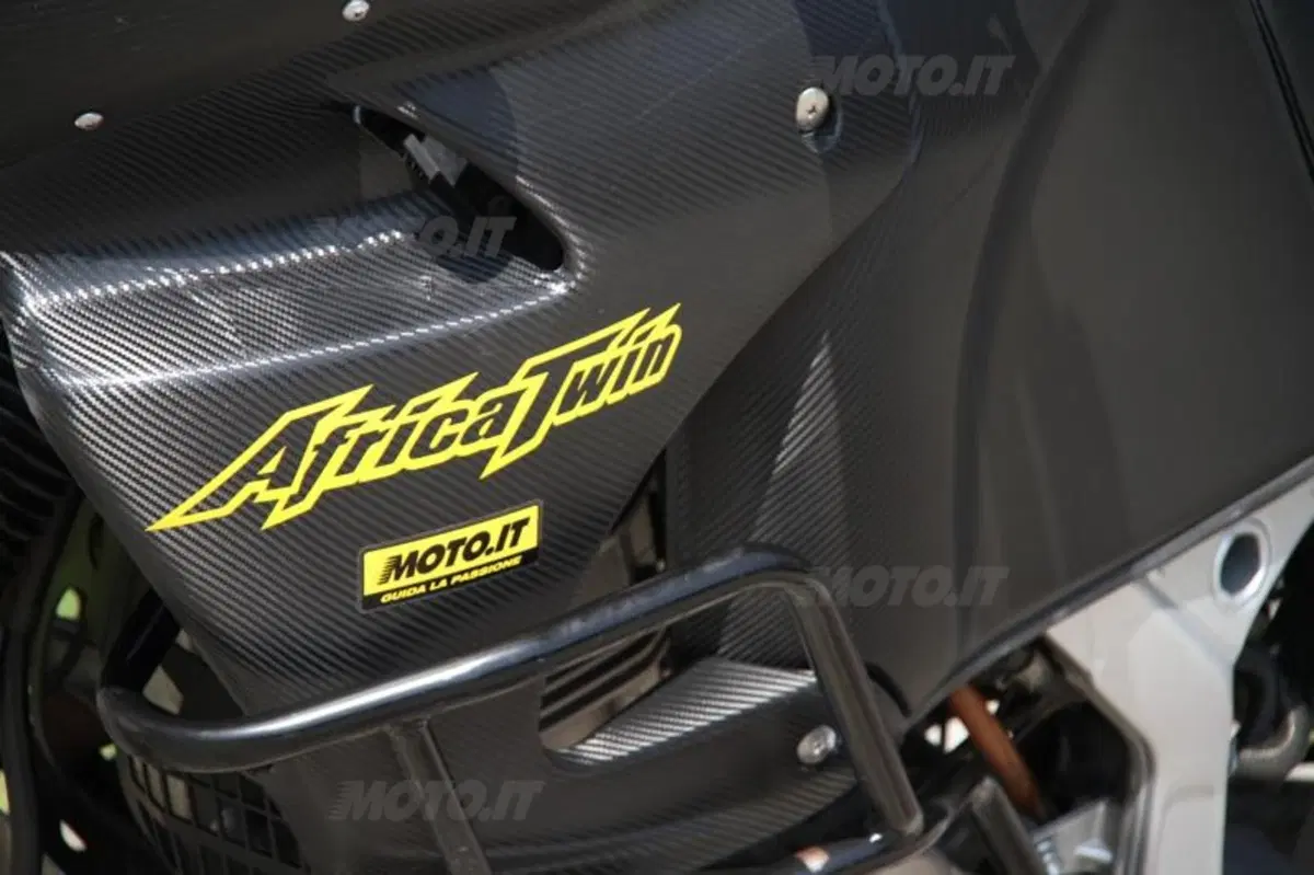 Pellicola. Come cambiare il look alla moto senza perdere l’originalità (18)